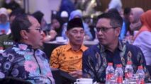 Ketua DPRD Makassar Supratman bersama Wali Kota Danny Pomanto